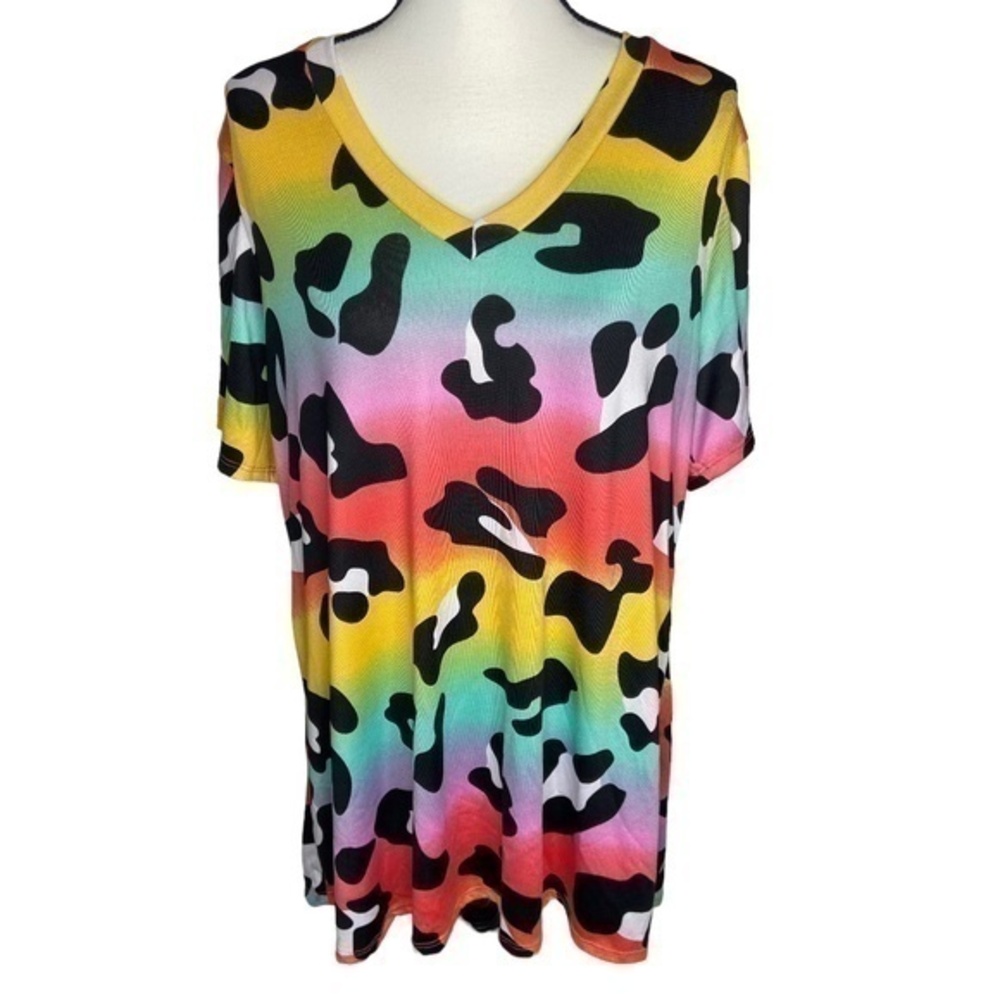 Heimish USA Shirt Leopard Rainbow Animal Print V Neck Short Sleeve Top Size 3XL